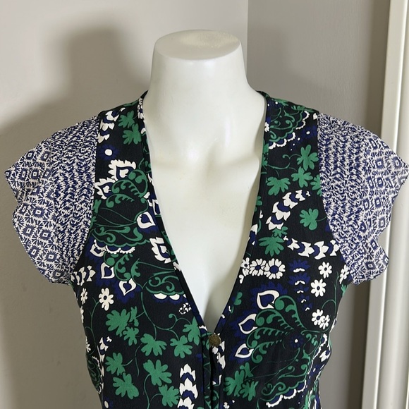Veronica Beard Willow Silk cap sleeve shirt top Floral V Neck Black Green Sz 2 - Picture 3 of 12